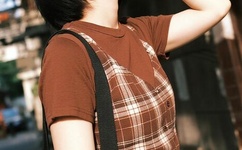 噜噜噜AV久久苍井空